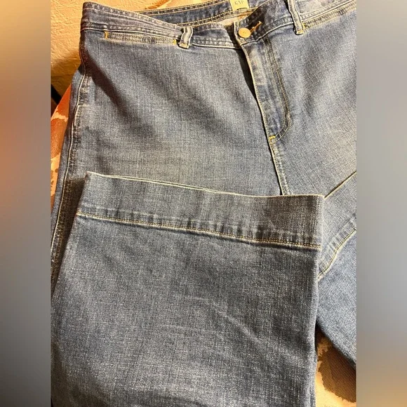 GAP High Rise Wide Leg Crop Blue Denim Jeans - Picture 5 of 10